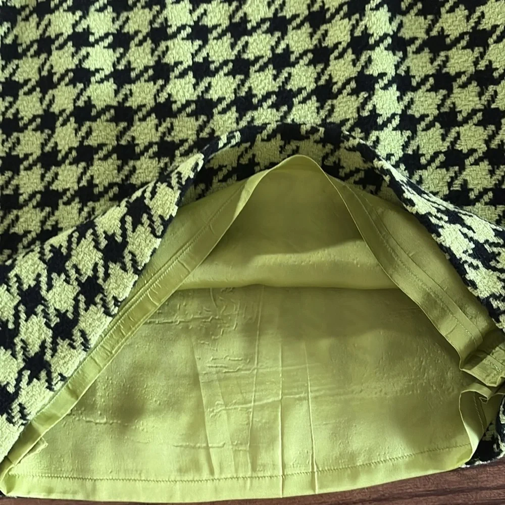 ESCADA wool Houndstooth mini Skirt - Black lime green lined pencil style euro 38